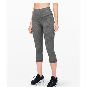Lulu Lemon Cropped Legging Size 2